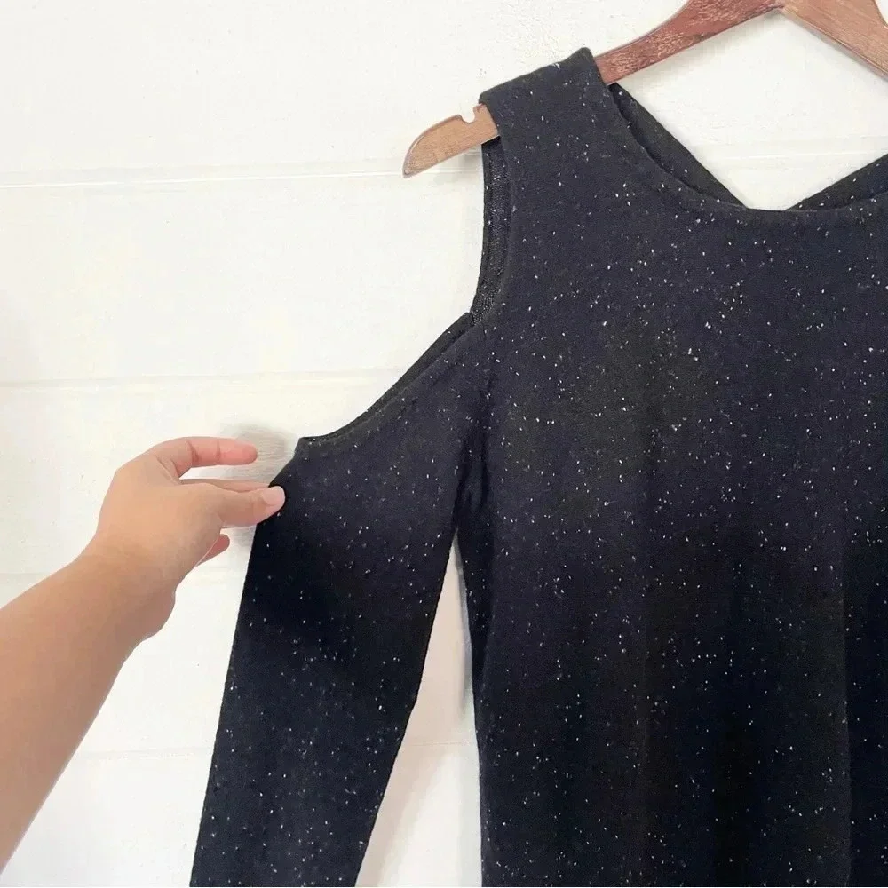 Generation Love Black Speckled Open Shoulders Lattice Back Cashmere Sweater M - Picture 7 of 11